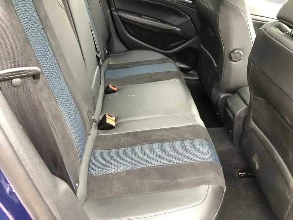 2020-peugeot-308-sw-12-puretech-tech-edition-eat8-big-5
