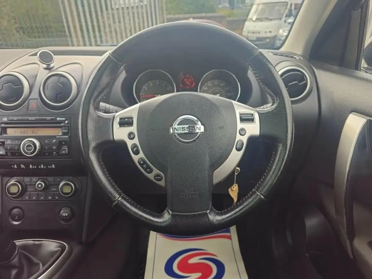 2009-nissan-qashqai2-16-acenta-big-20
