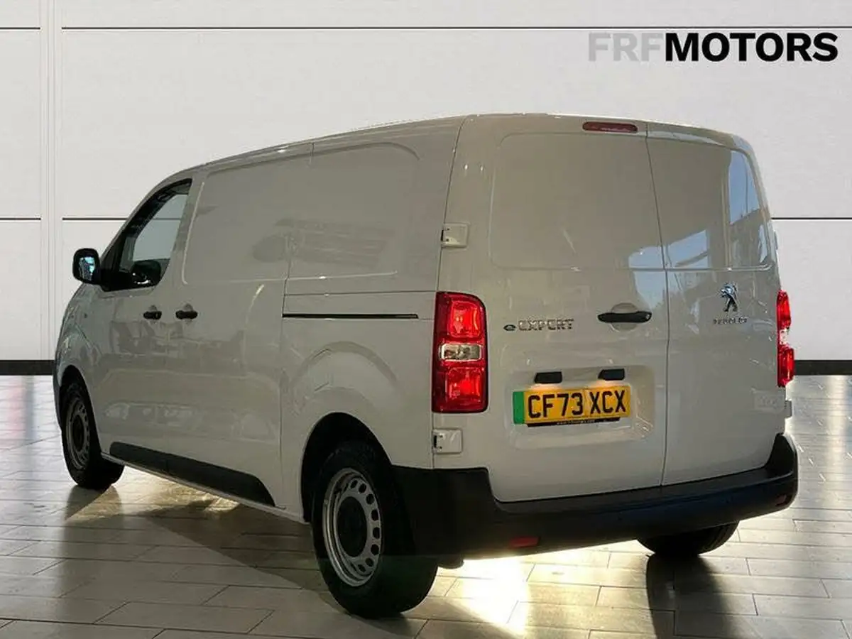 2024-peugeot-expert-e-professional-premium-standard-50kwh-big-1