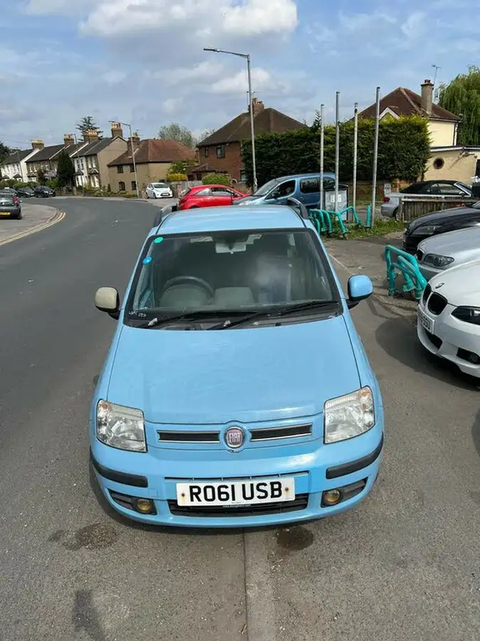 2011-fiat-panda-12-dynamic-big-5