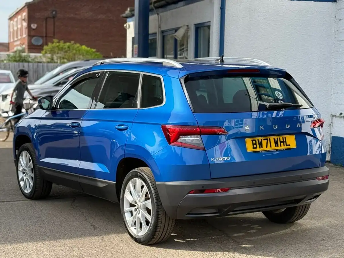 2021-skoda-karoq-15-tsi-se-l-big-3