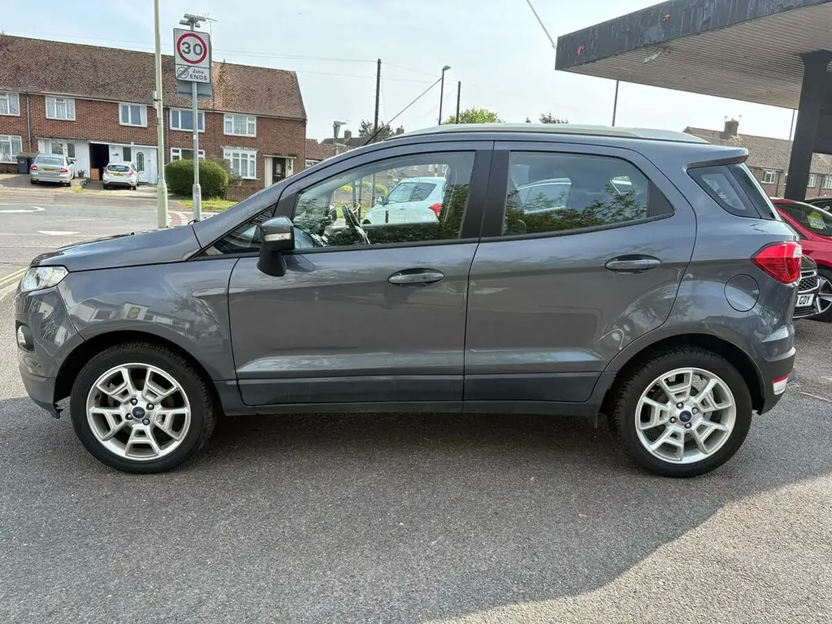 2017-ford-ecosport-10t-titanium-125ps-ss-big-3