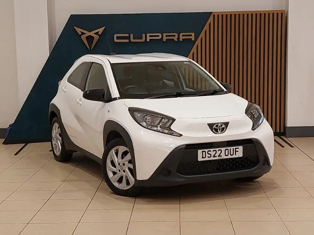 2022-toyota-aygo-x-10-vvt-i-pure-big-0