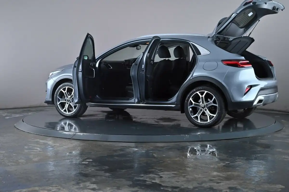 2022-kia-xceed-15-t-gdi-3-big-38