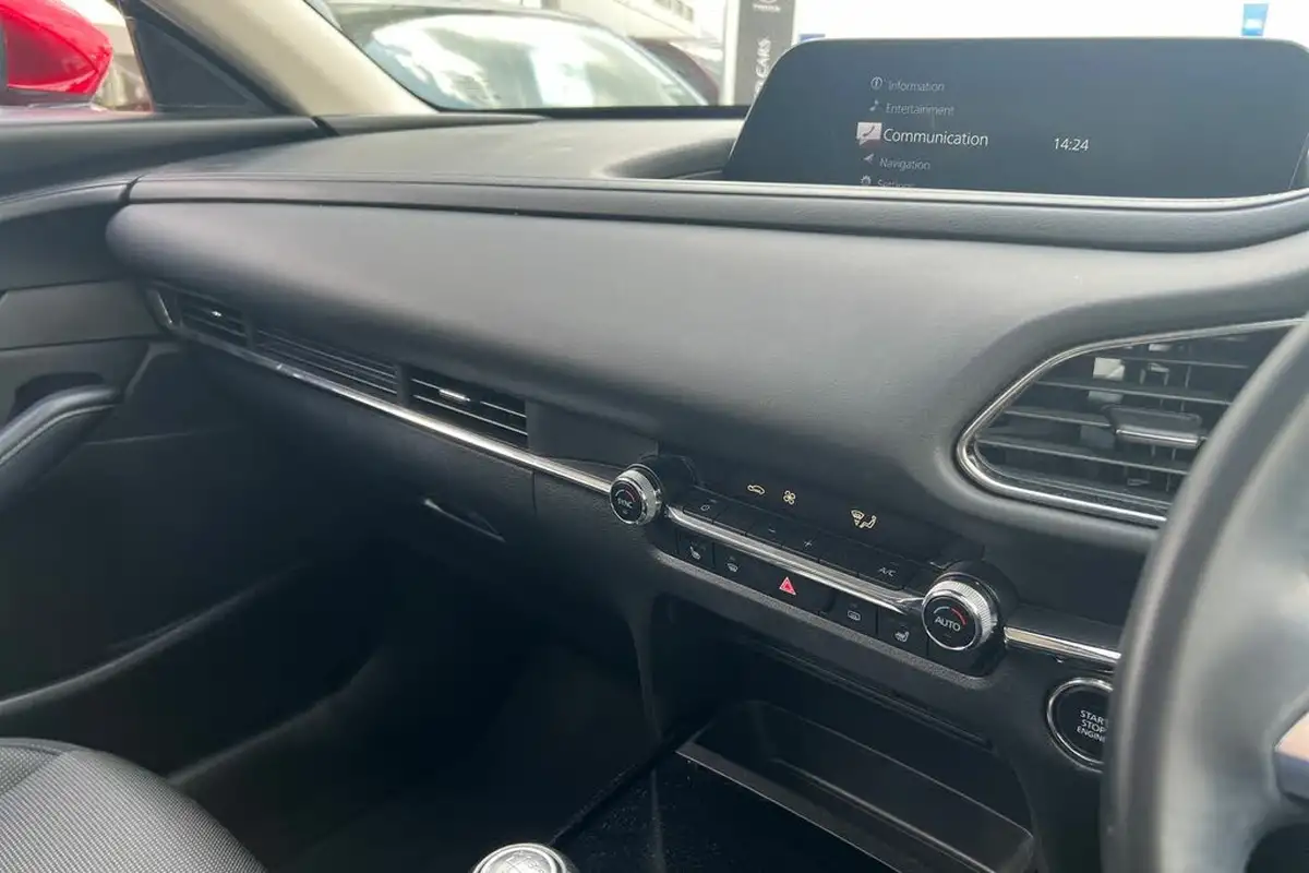 2021-mazda-cx-30-20-e-skyactiv-x-sport-lux-big-35