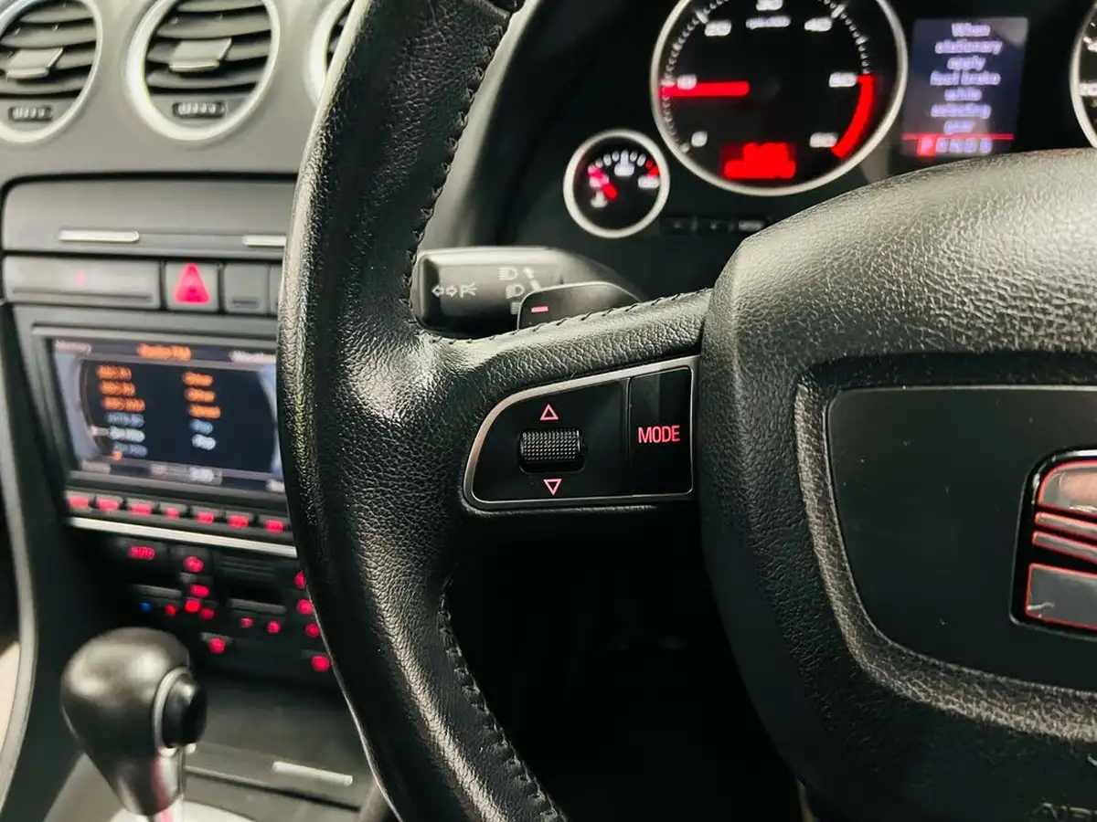 2011-seat-exeo-20td-se-tech-saloon-4d-multitronic-big-18