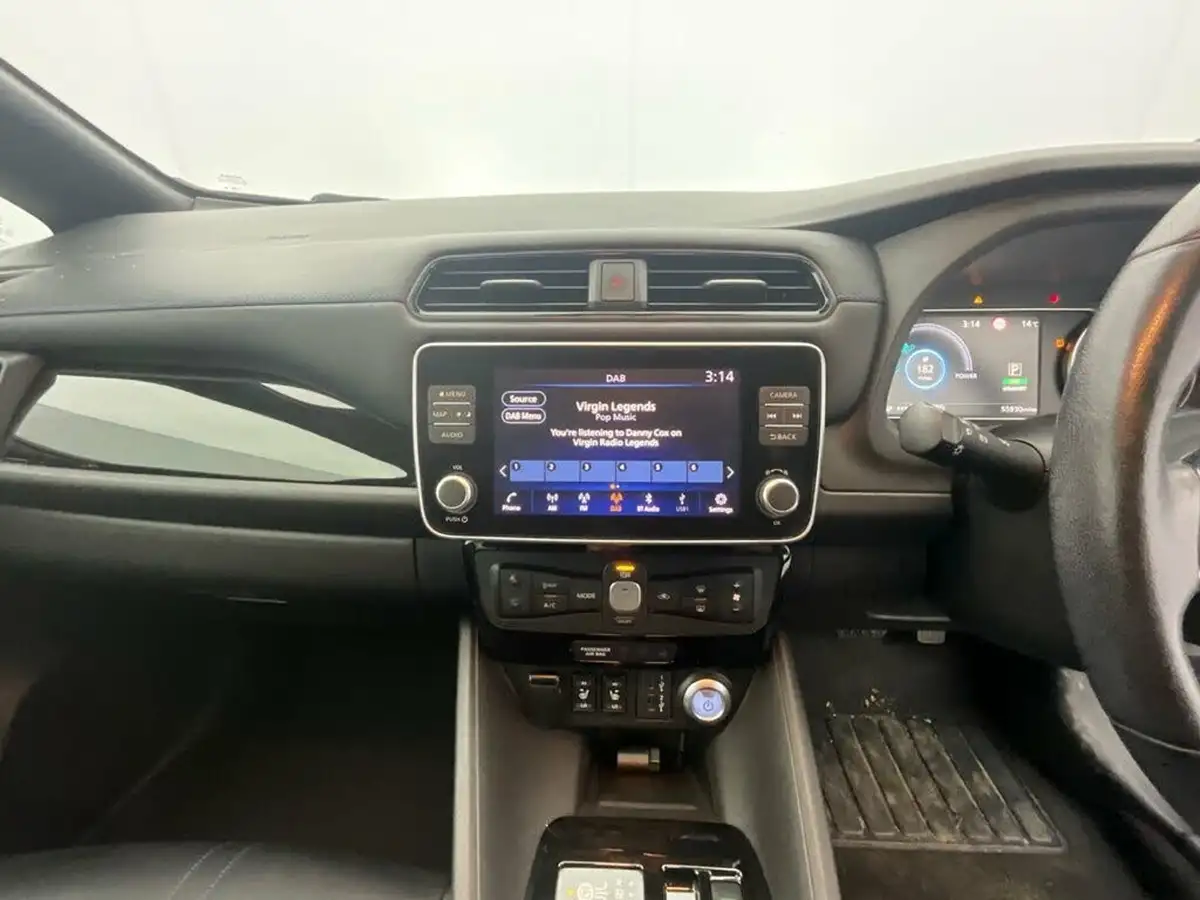 2022-nissan-leaf-e-e-n-connecta-big-11