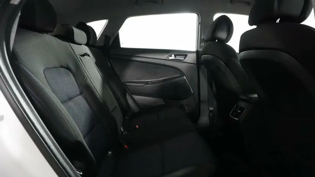 2017-hyundai-tucson-16-gdi-blue-drive-se-nav-big-19