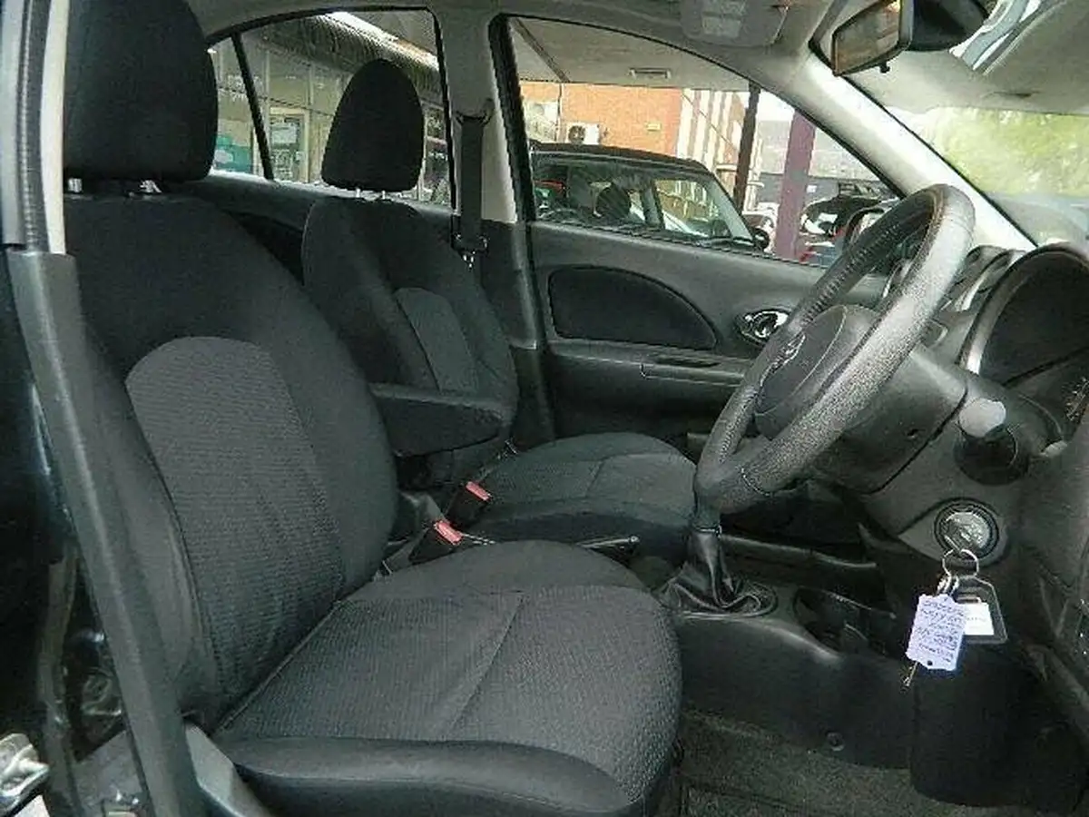 2013-nissan-micra-12-tekna-79bhp-big-22