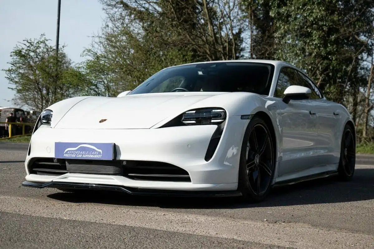 2021-porsche-taycan-e-4s-571ps-performance-battery-plus-big-6