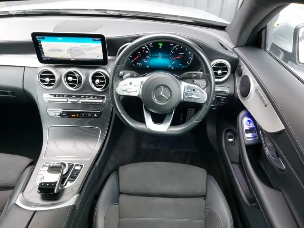 2018-mercedes-benz-c-class-15-c200-amg-line-premiumss-coupe-2d-big-6