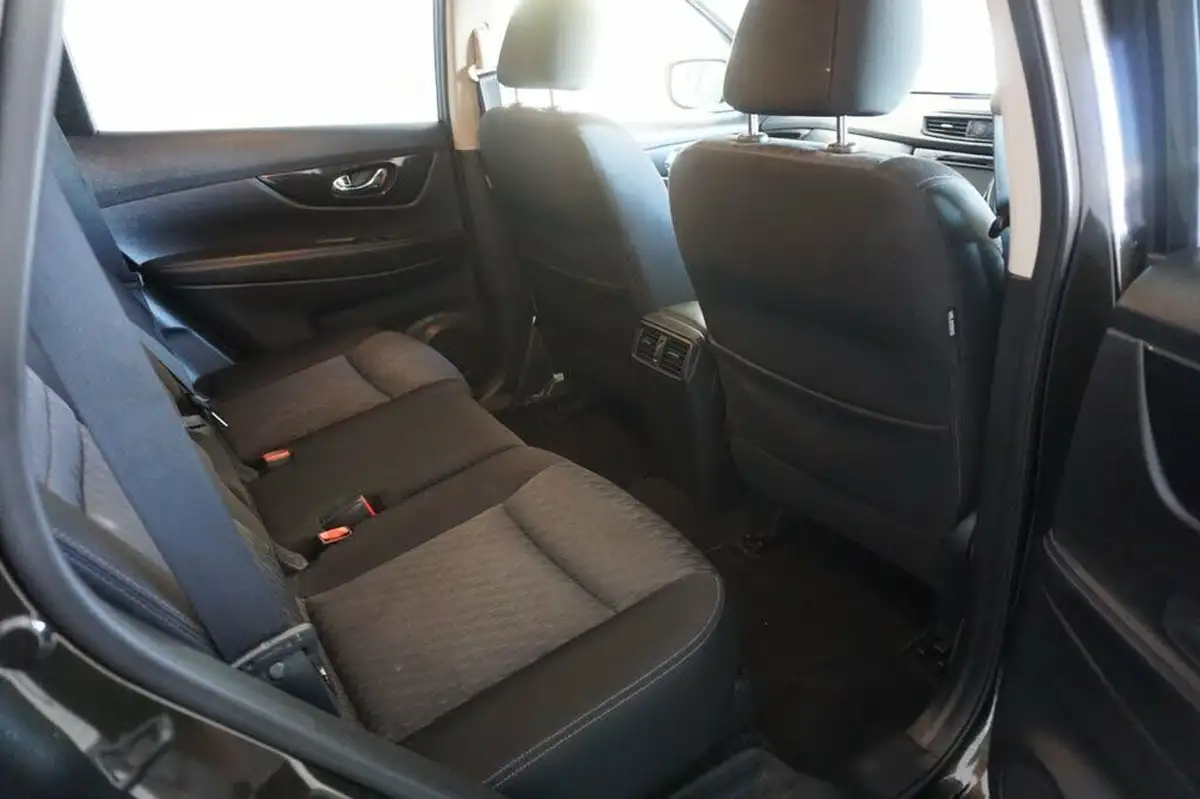 2018-nissan-x-trail-20dci-n-connecta-4wd-xtronic-big-36