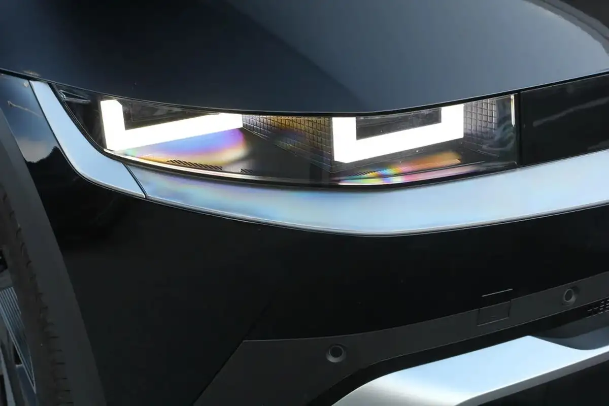 2024-hyundai-ioniq-5-e-premium-228ps-84kwh-rwd-big-5