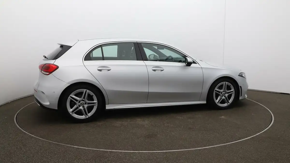2019-mercedes-benz-a-class-13-a200-amg-line-premium-hatchback-5d-7g-dct-big-42