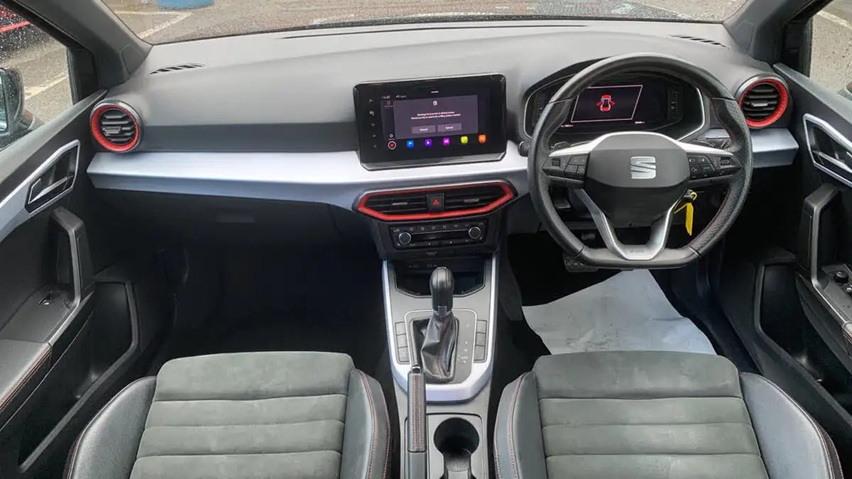 2021-seat-arona-10-tsi-fr-sport-110ps-dsg-big-3