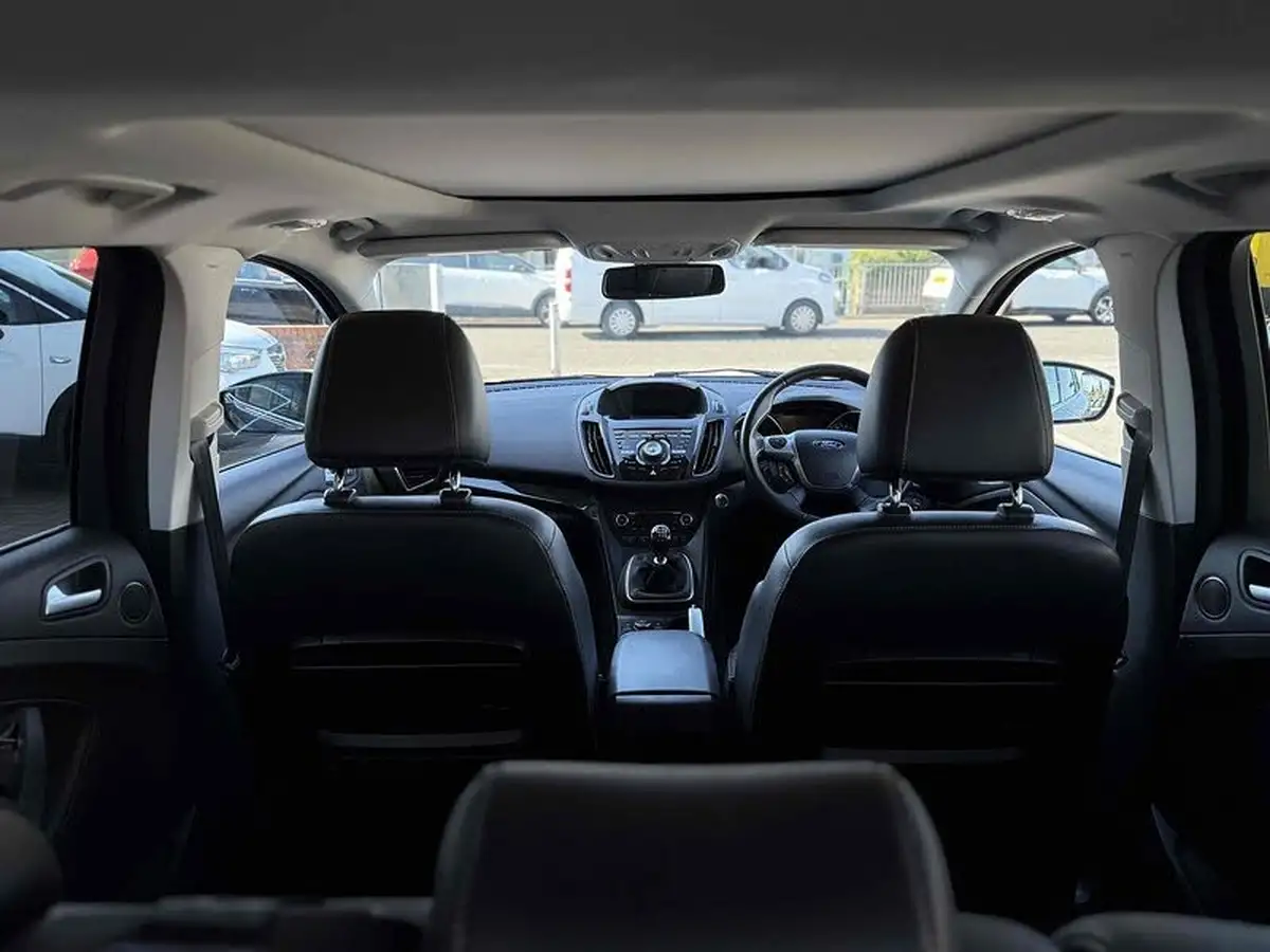 2015-ford-kuga-20tdci-titanium-x-180ps-awd-big-26