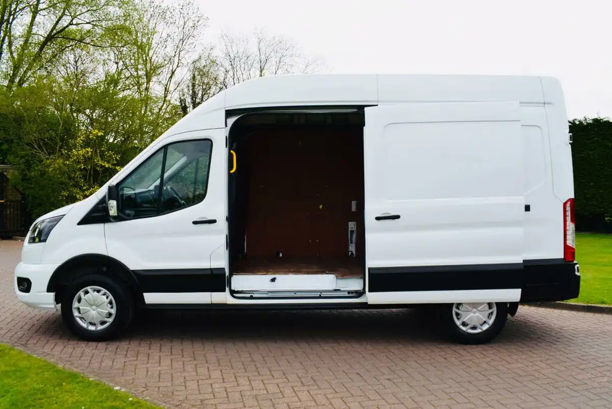 2022-ford-transit-20tdci-350-l2h2-leader-hybrid-130pseu6dt-rwd-panel-van-big-2