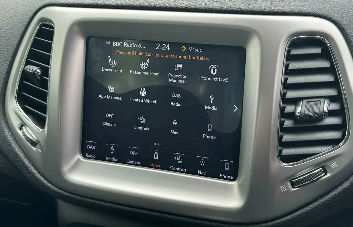 2019-jeep-compass-14-multiair-ii-longitude-big-23