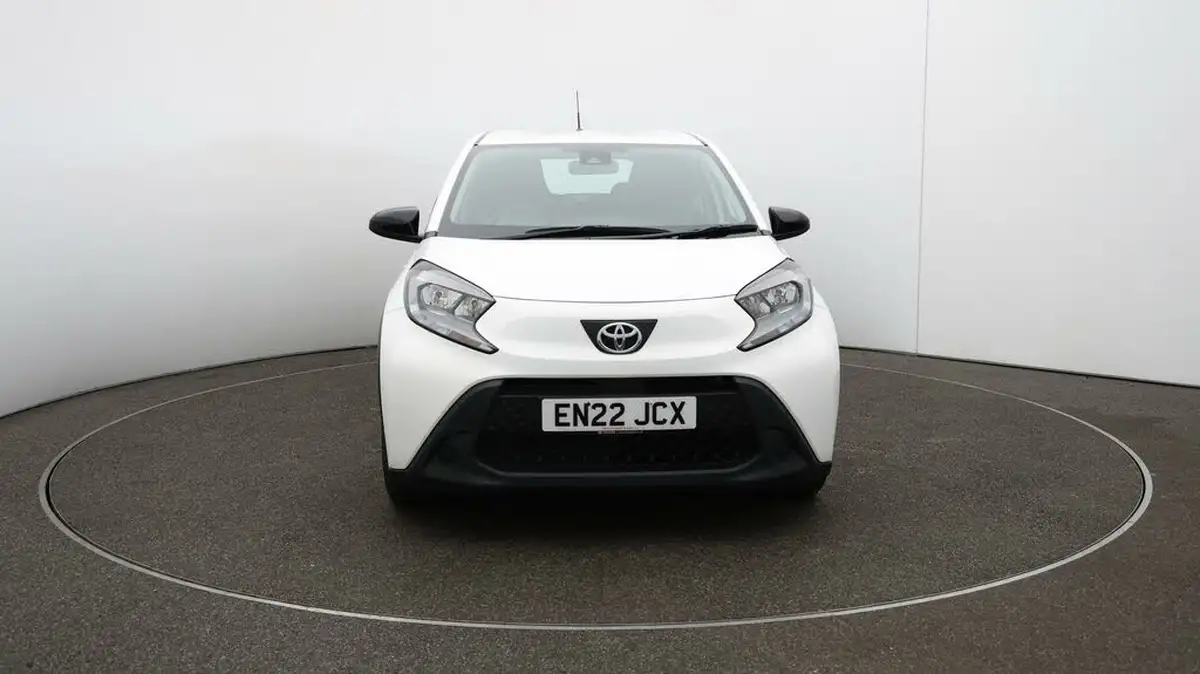 2022-toyota-aygo-x-10-vvt-i-pure-big-32