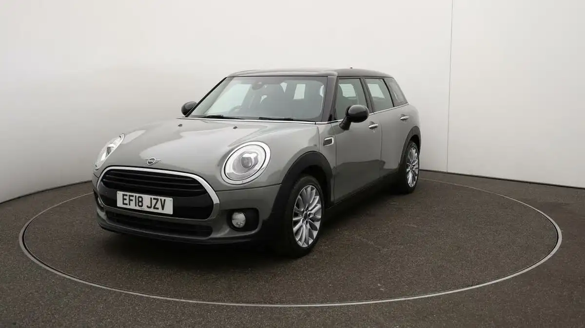 2018-mini-clubman-15-cooper-ss-big-29