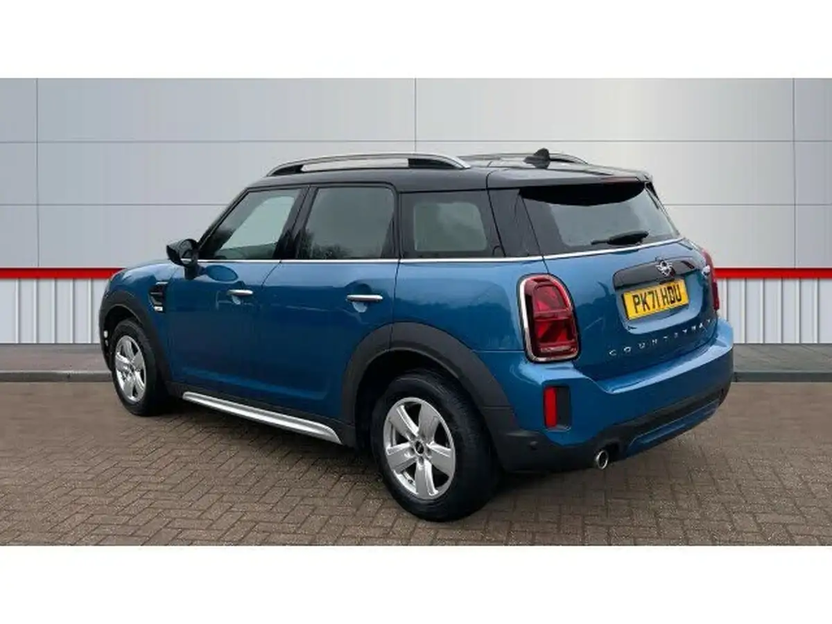 2021-mini-countryman-15-cooper-classic-auto-big-1