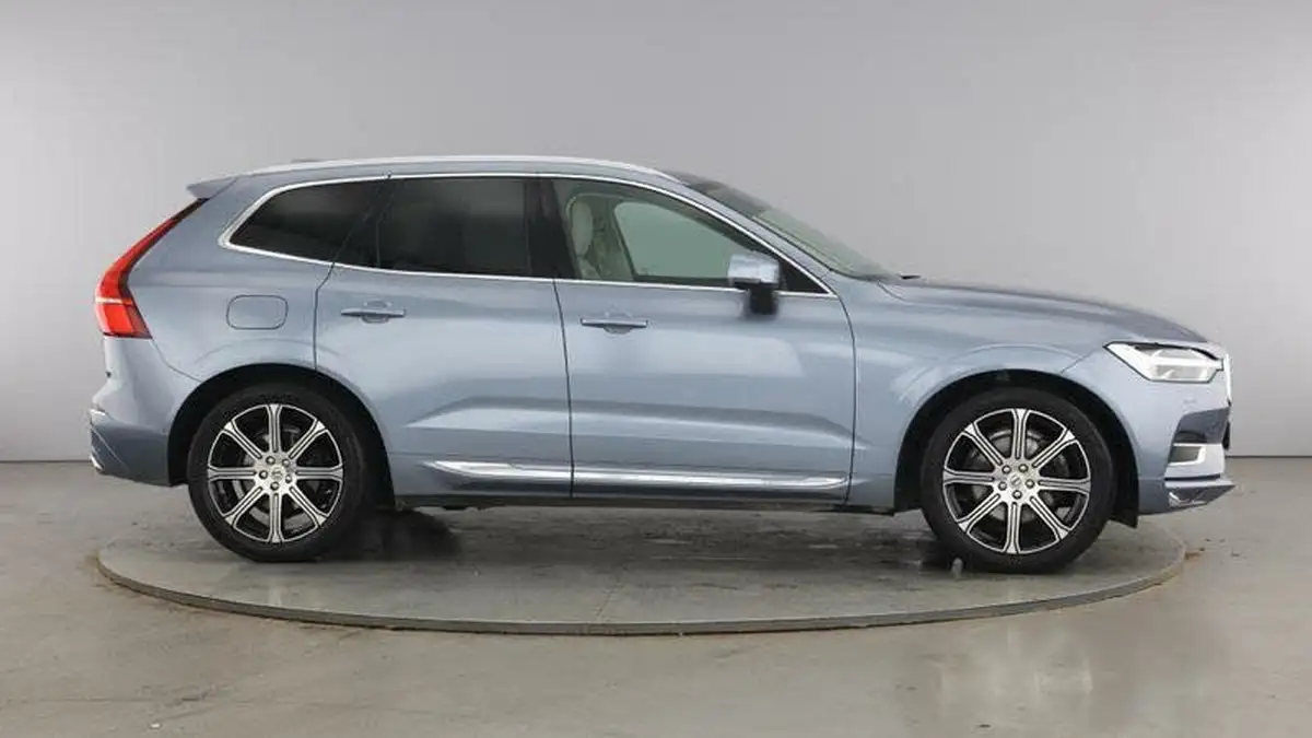 2020-volvo-xc60-20td-b4-inscription-pro-awd-big-3