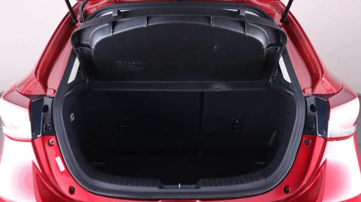 2022-mazda-mazda2-15-e-skyactiv-g-gt-sport-big-16