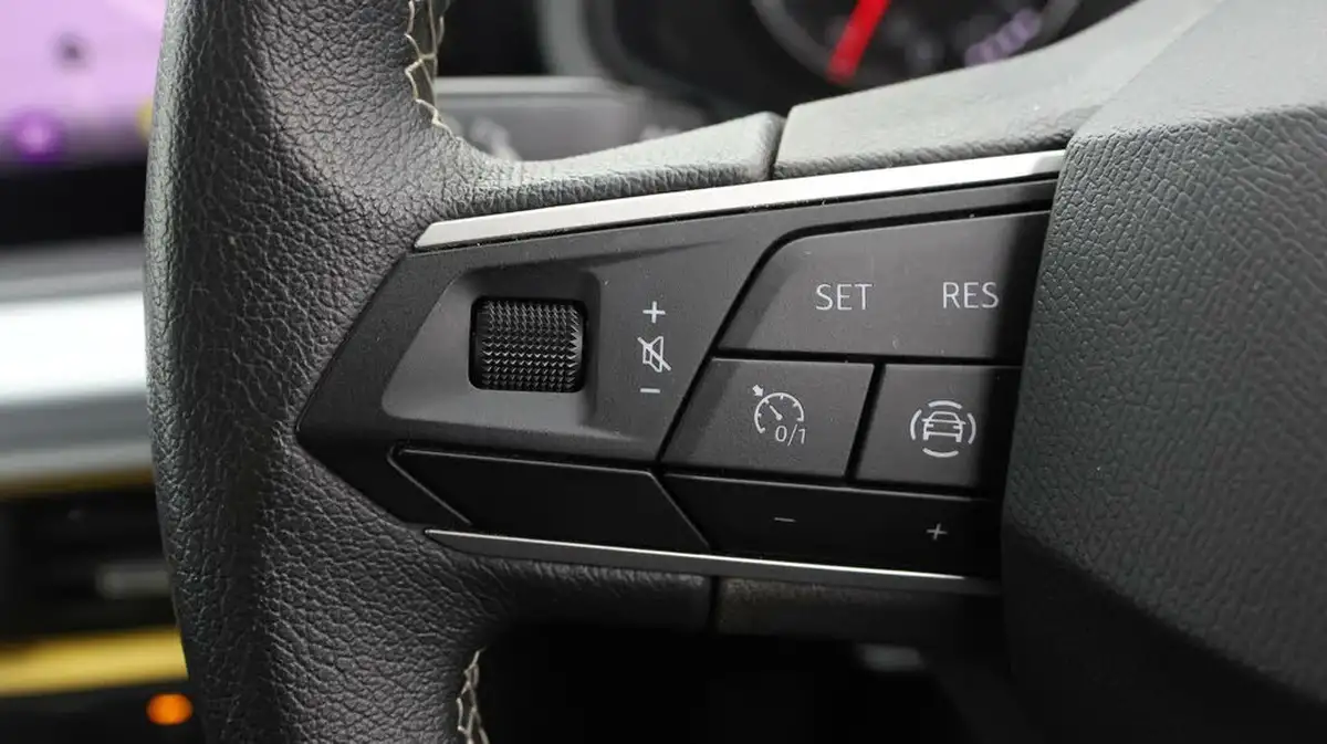 2022-seat-arona-10-tsi-evo-se-technology-big-20
