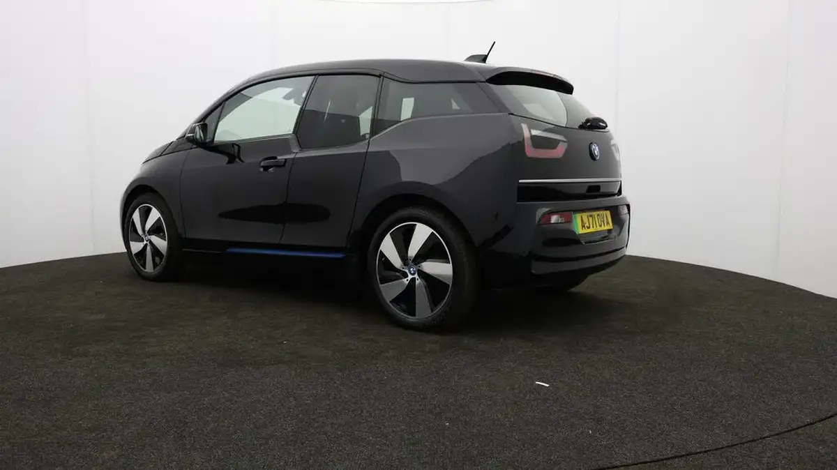 2022-bmw-i3-e-120-ah-big-66