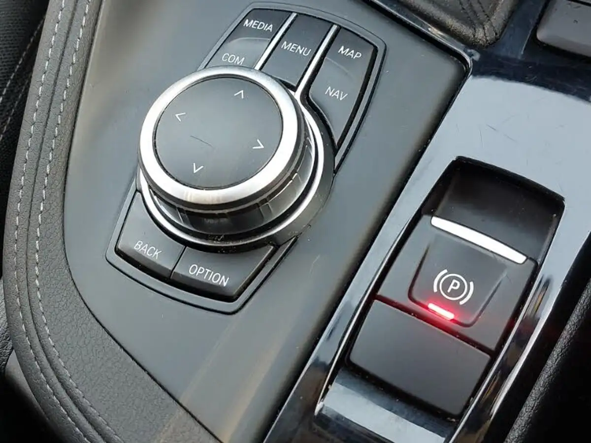 2019-bmw-x2-20-sdrive20i-sport-big-18