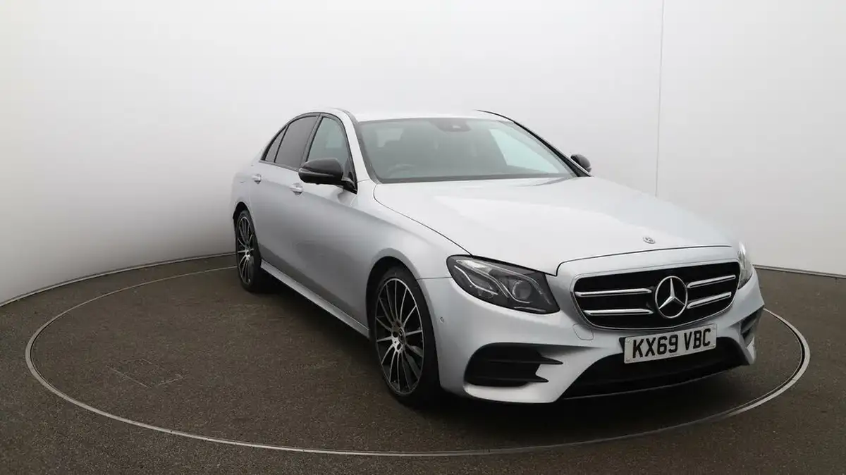 2019-mercedes-benz-e-class-20d-e220d-amg-line-night-edition-premium-saloon-4d-big-33
