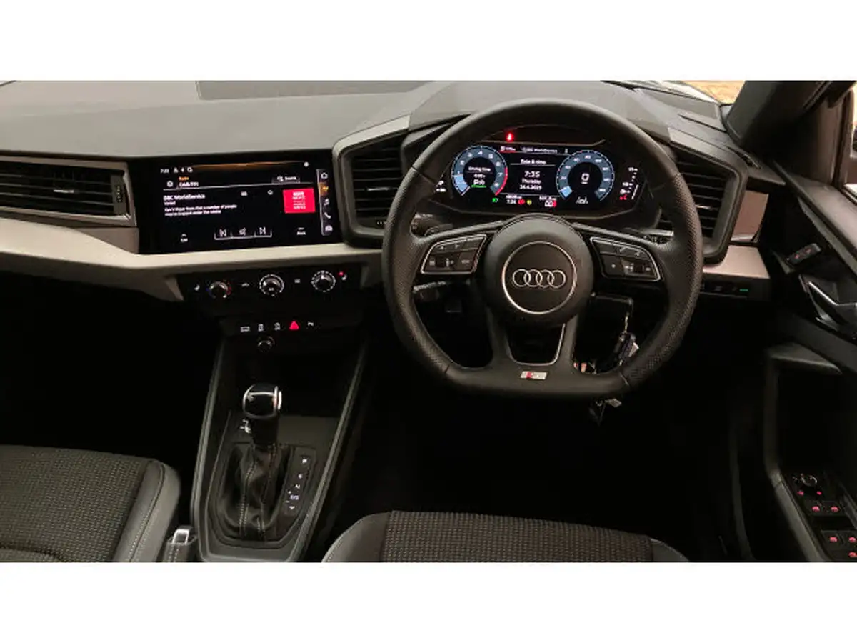 2024-audi-a1-15-35-tfsi-black-edition-big-8