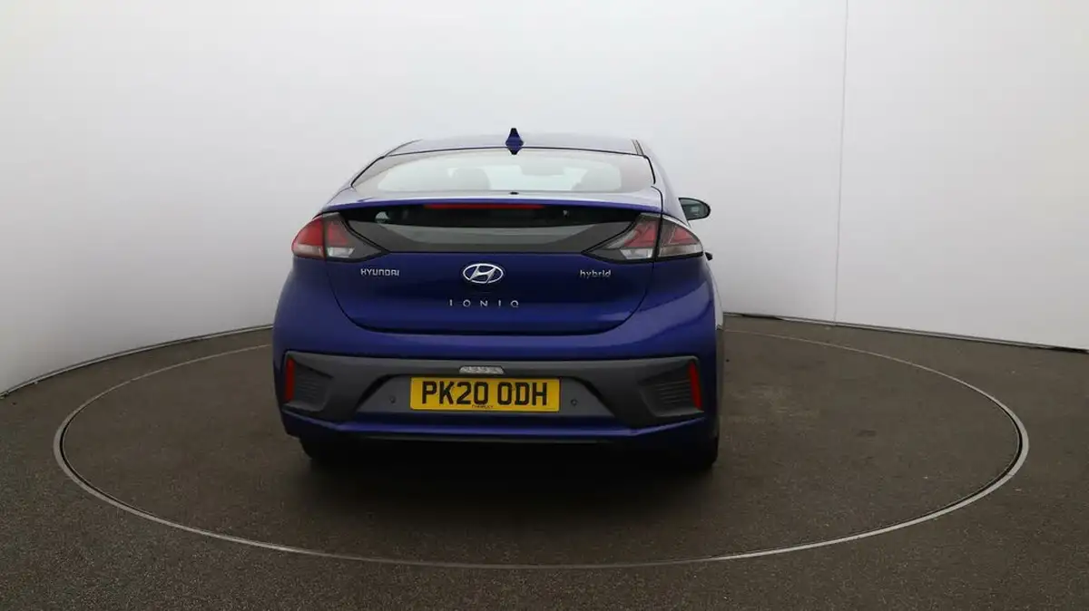 2020-hyundai-ioniq-16-gdi-premium-hybrid-big-5