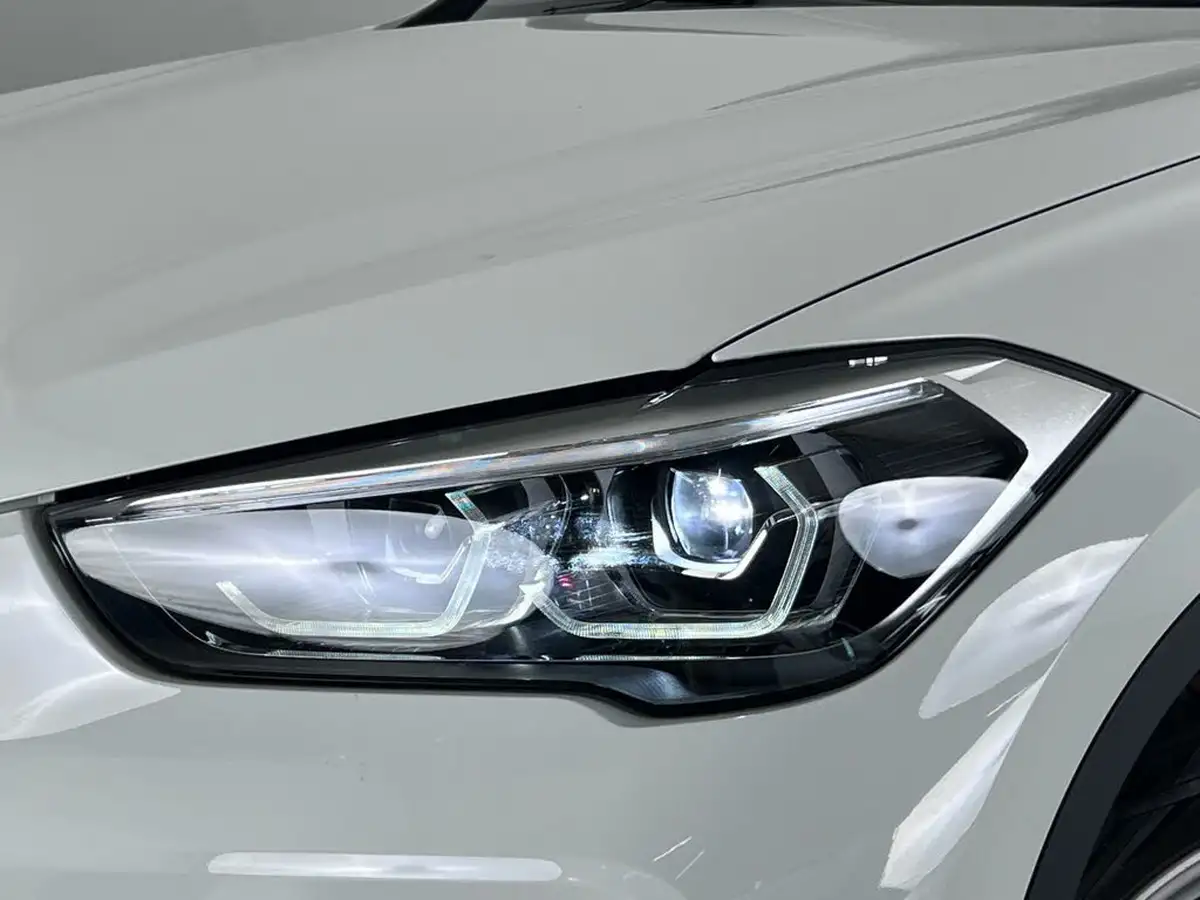 2020-bmw-x1-20-sdrive20i-se-189bhp-big-5