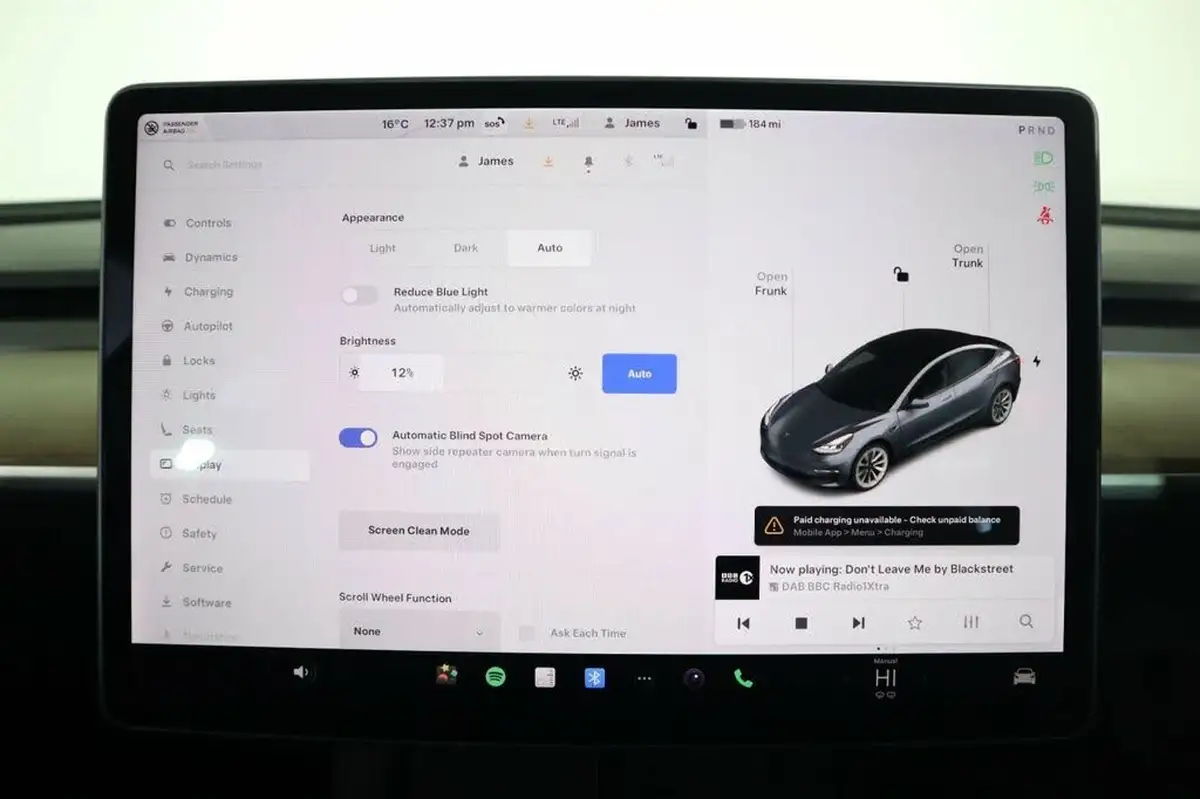 2021-tesla-model-3-e-long-range-awd-big-37
