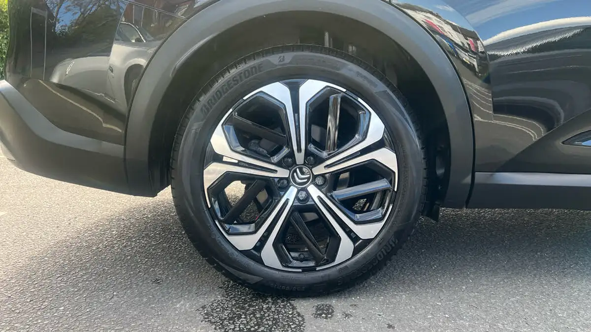 2023-citroen-c5-x-12-puretech-sense-plus-big-15
