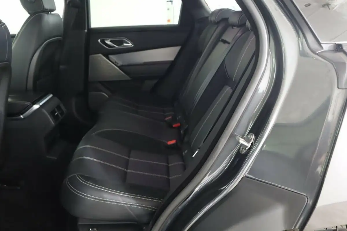 2018-land-rover-range-rover-velar-20-d240-r-dynamic-se-ss-big-12