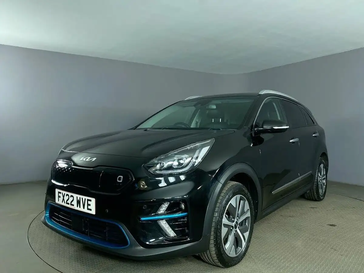 2022-kia-e-niro-ev-4-big-3