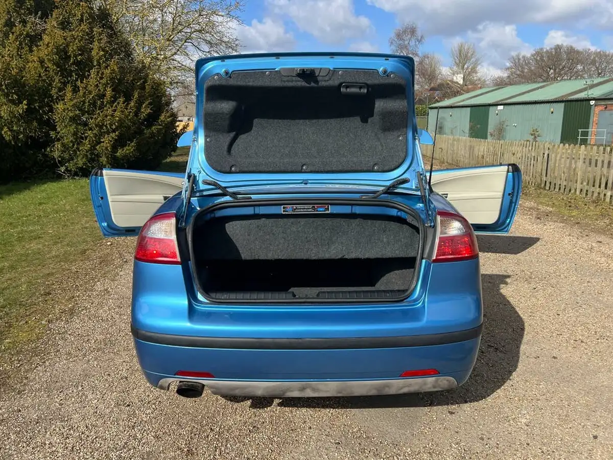 2006-saab-9-3-20-aero-convertible-2d-big-30