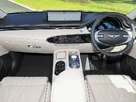 2025-genesis-gv70-22-d-luxury-line-small-2