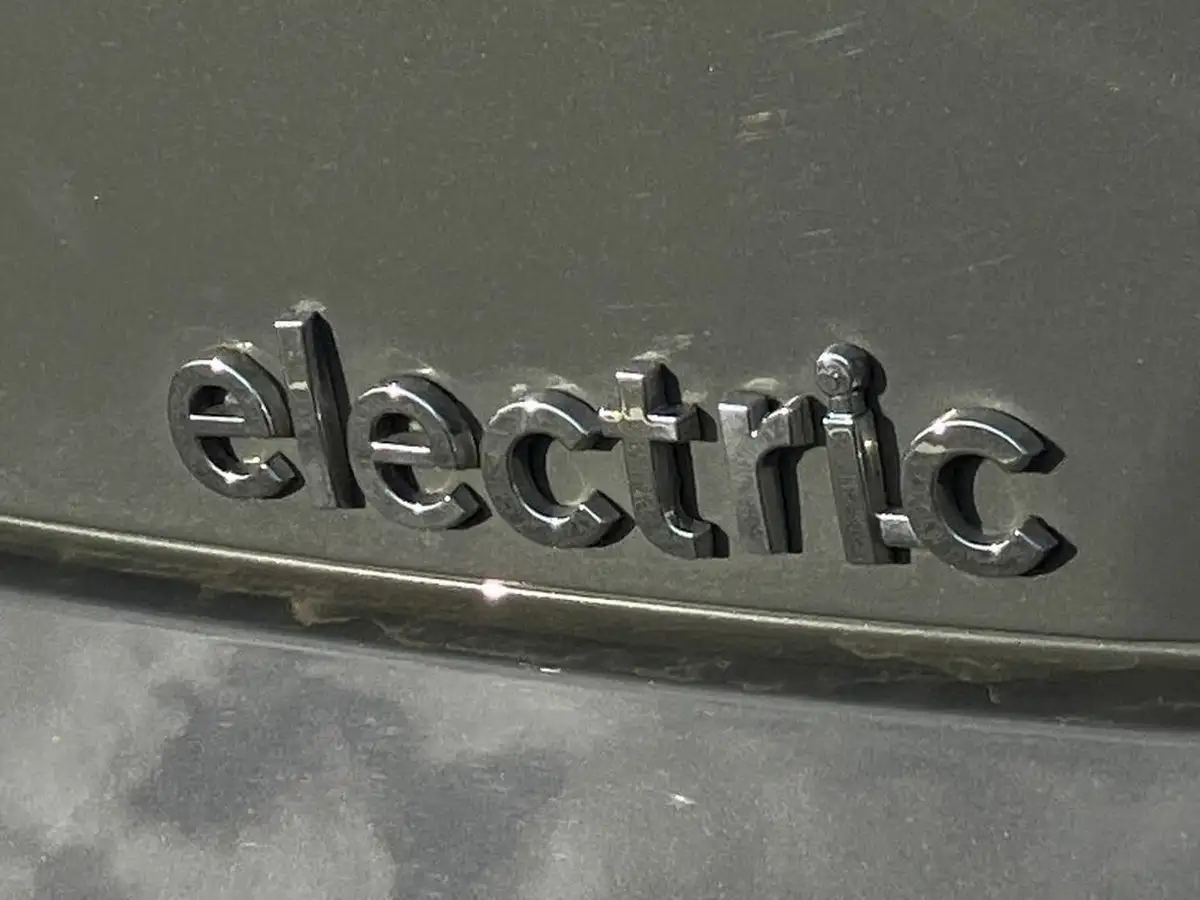 2021-hyundai-kona-e-premium-204ps-64kwh-7kw-obc-big-51