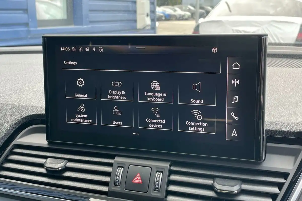 2021-audi-q5-20-45-tfsi-s-line-sportback-big-21