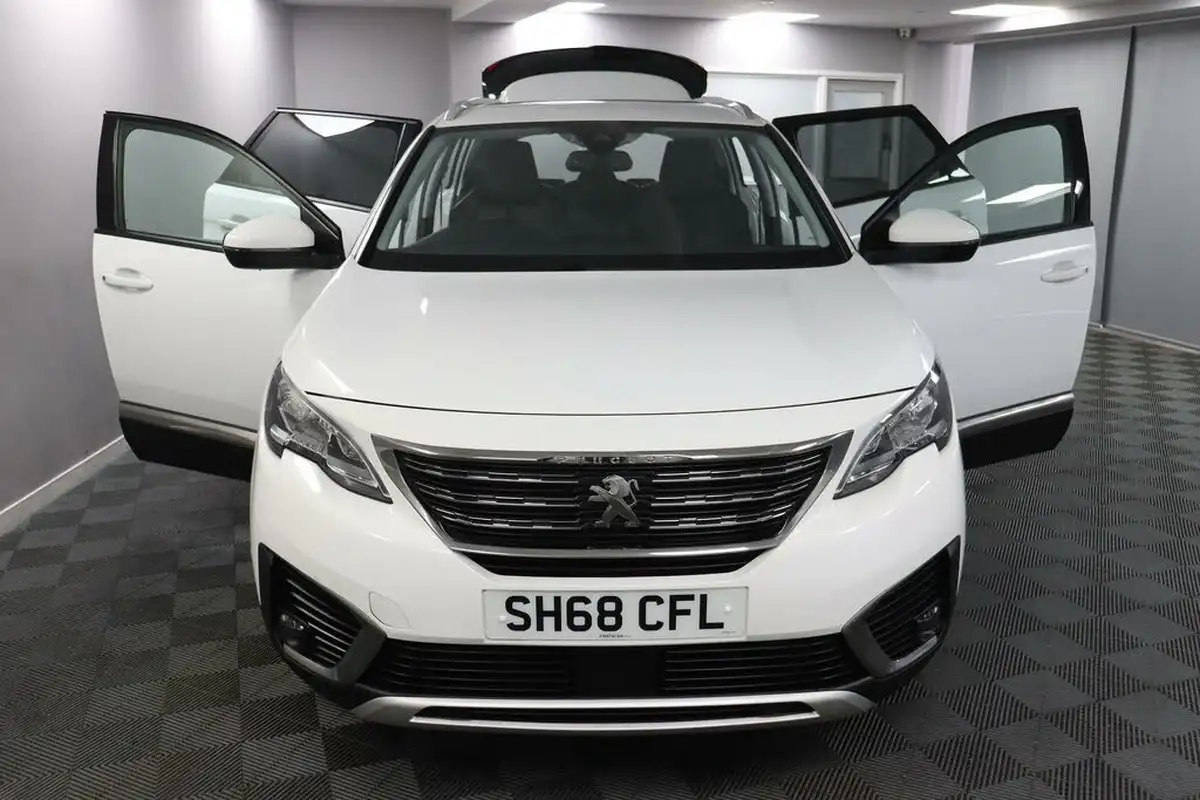 2018-peugeot-5008-suv-15-bluehdi-allure-big-5