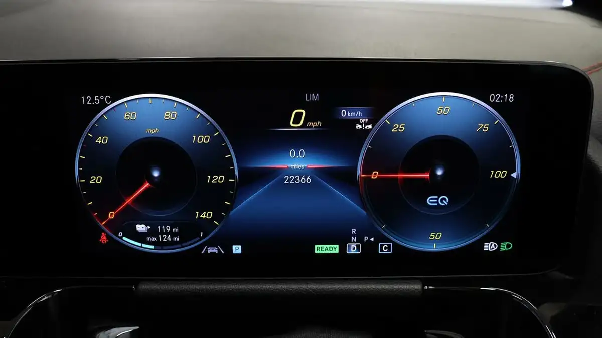 2023-mercedes-benz-eqa-e-eqa-250-amg-line-big-9