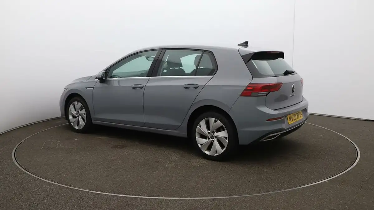 2020-volkswagen-golf-15-tsi-style-130ps-hatchback-big-28