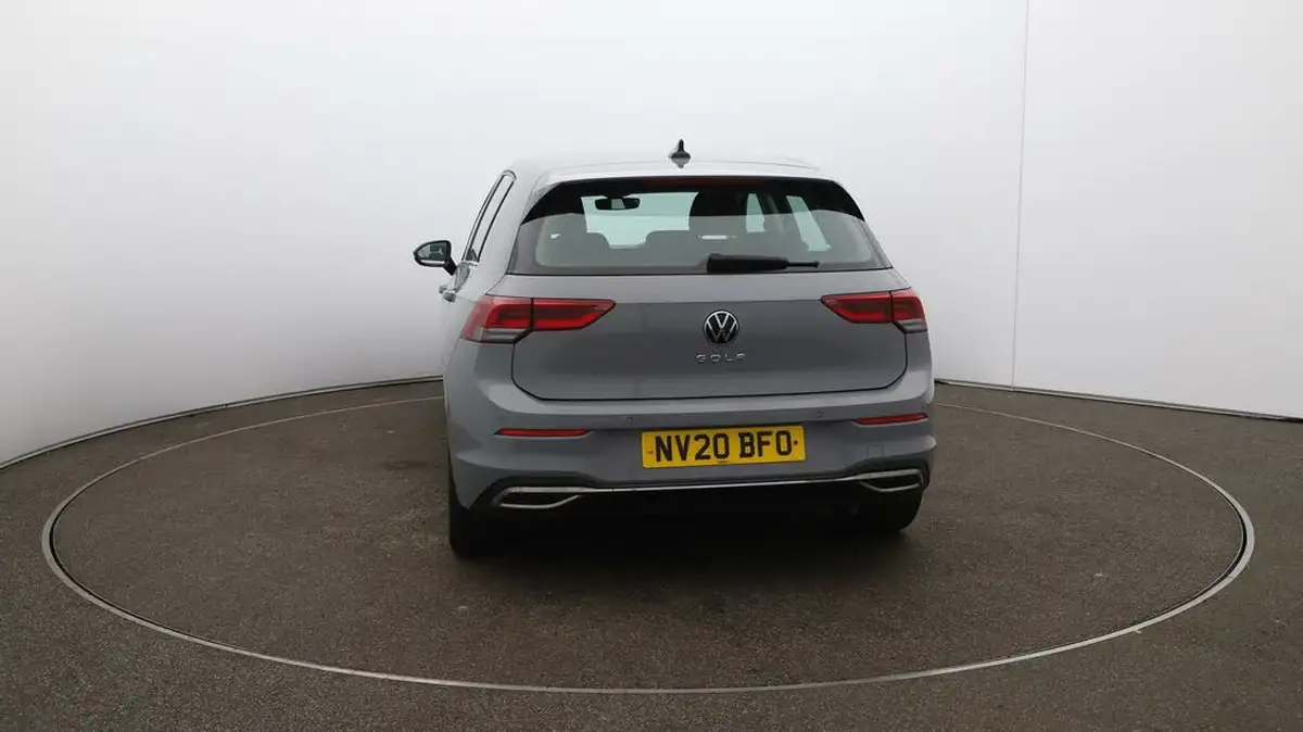 2020-volkswagen-golf-15-tsi-style-130ps-hatchback-big-52