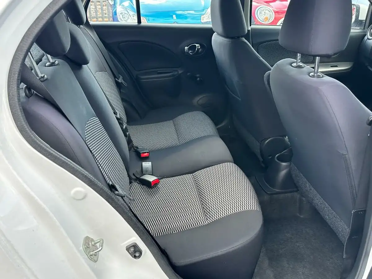 2014-nissan-micra-12-acenta-80ps-big-21