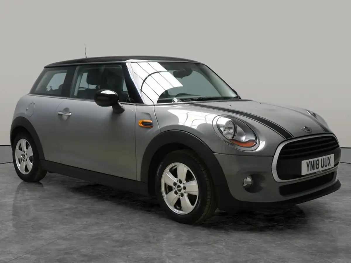 2018-mini-cooper-15-cooper-series-ii-ss-hatchback-3d-auto-big-6