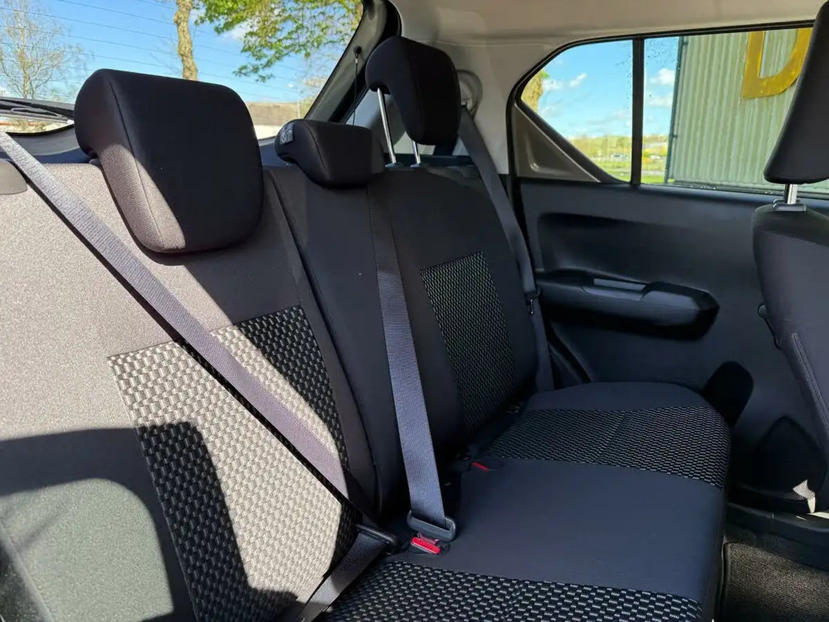 2021-suzuki-ignis-12-dualjet-sz3-big-20