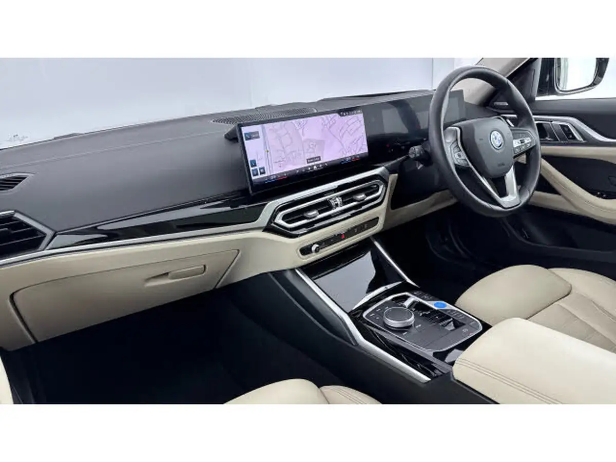 2024-bmw-i4-e-edrive35-sport-big-6